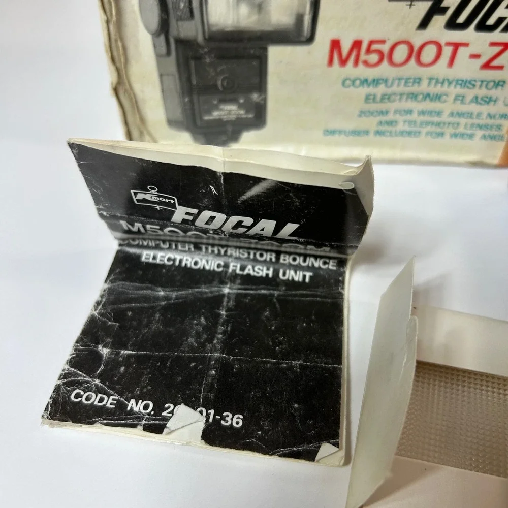 Focal M500T-Zoom Computer Thyristor Bounce Flash Unit Kmart Vintage Tested